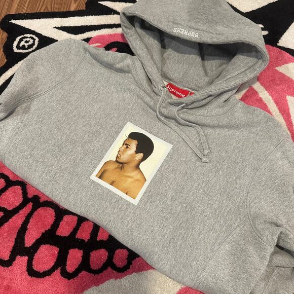 Supreme Muhammad Ali Hoodie - Grey - Size Medium - Used - Picture 1 of 8